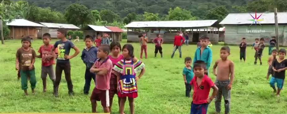 Niños indígenas en comunidades de Chiapas