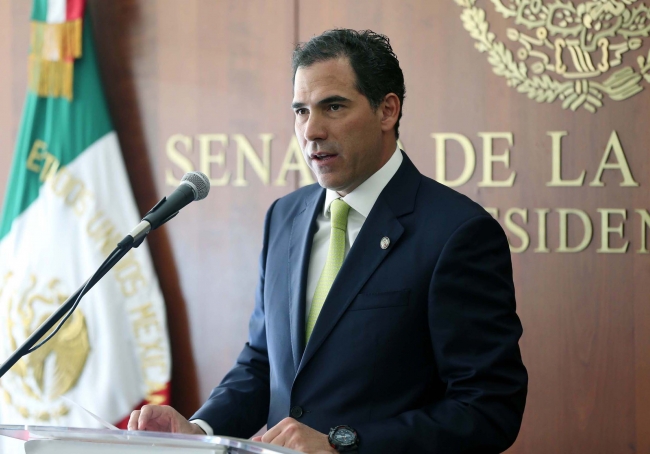 El presidente de la Mesa Directiva del Senado, Pablo Escudero