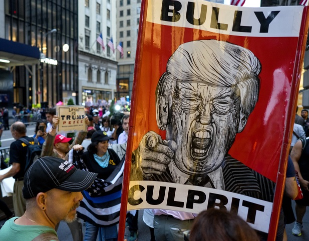 Segundo dia protestas Donald Trump Nueva York