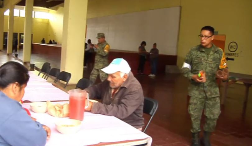 Refugio temporal habilitado en Puebla por las lluvias de la tormenta Franklin