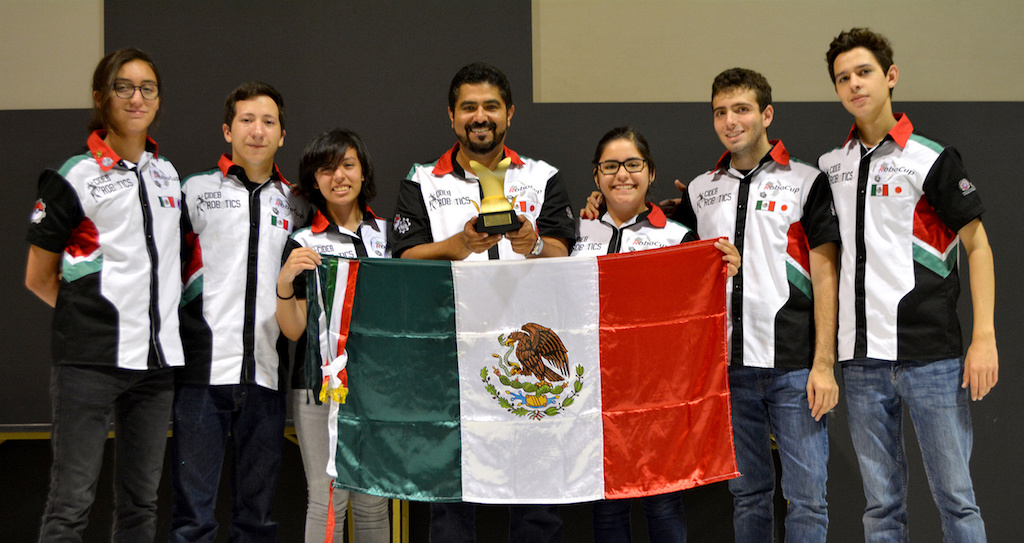 mexicanos campeones, Nuevo León, robótica, robocup