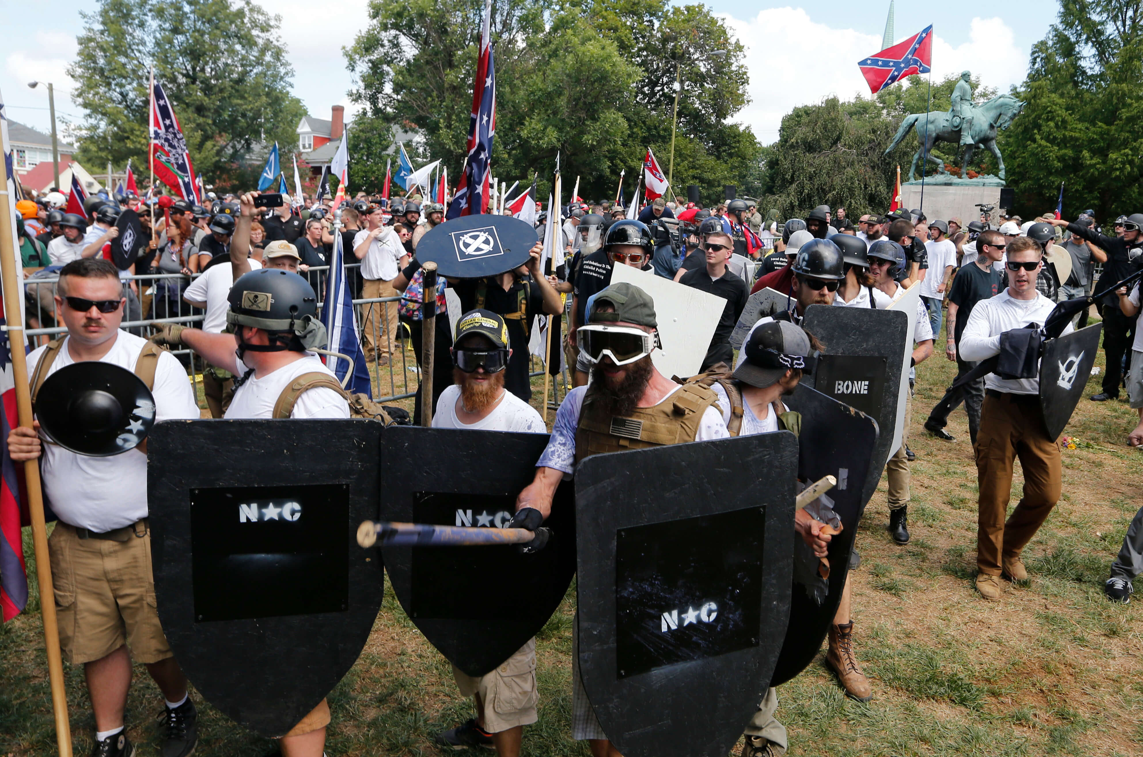 Supremacistas protestan en Charlotesville, Virginia, en Estados Unidos