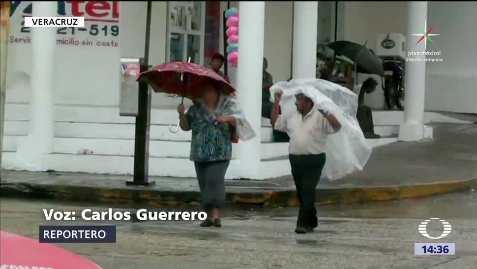 Aumenta el oleaje en Veracruz por Katia