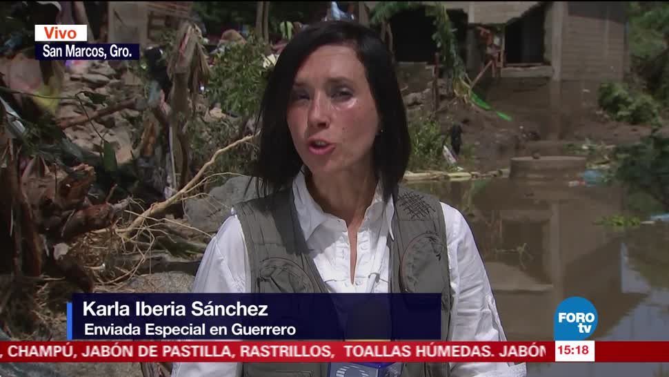 Karla Iberia Sánchez recorre zonas afectadas por Max en Guerrero