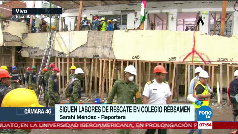 Detectan más cuerpos entre escombros del colegio Enrique Rébsamen