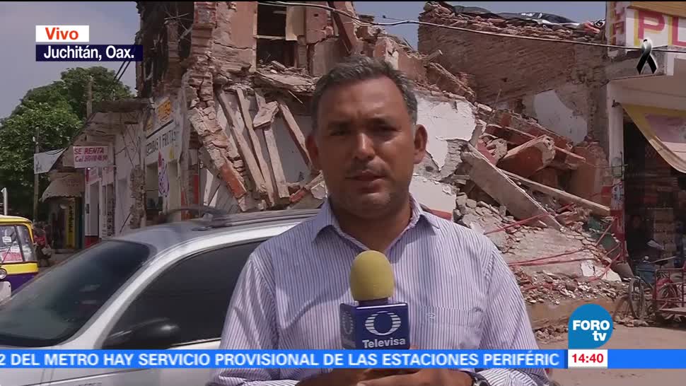 Labores de apoyo a personas afectadas por sismo en Juchitán