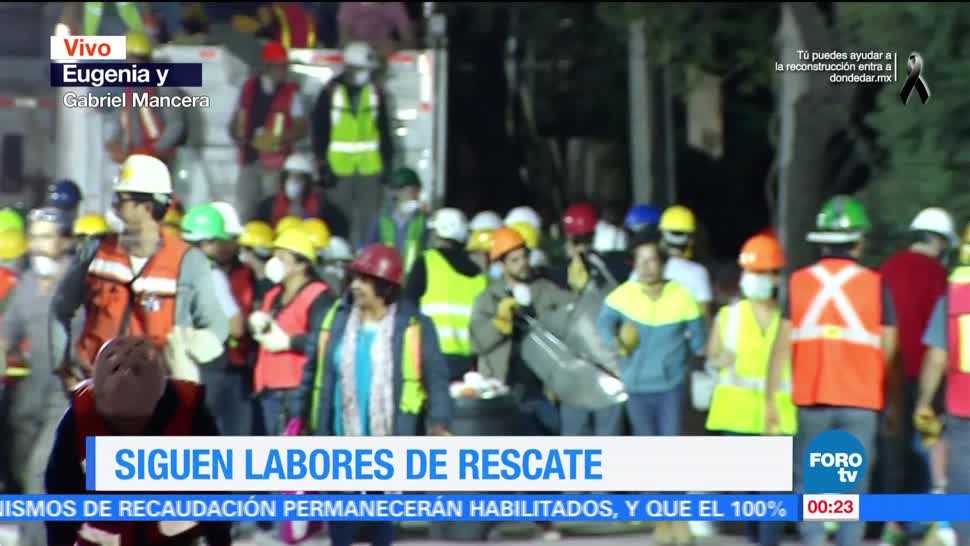 Trabajo ininterrumpido de voluntarios en labores de rescate en colonia Del Valle