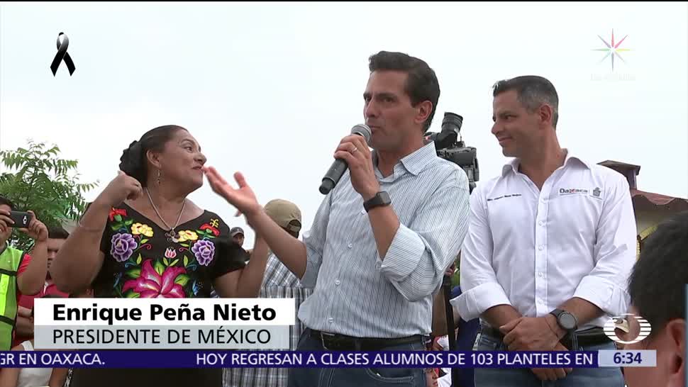Peña Nieto visitó Niltepec, Oaxaca, afectada por el sismo del 7-S