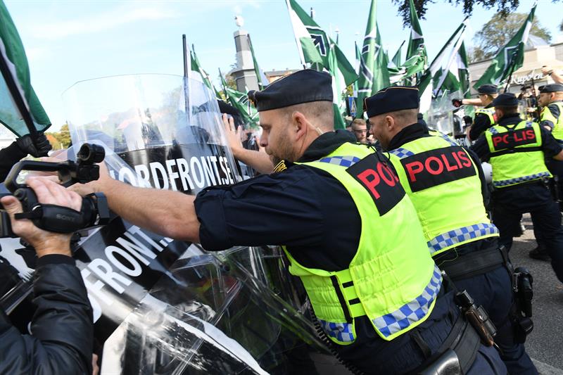 Suecia detiene a cerca de 30 personas en una manifestación neonaz