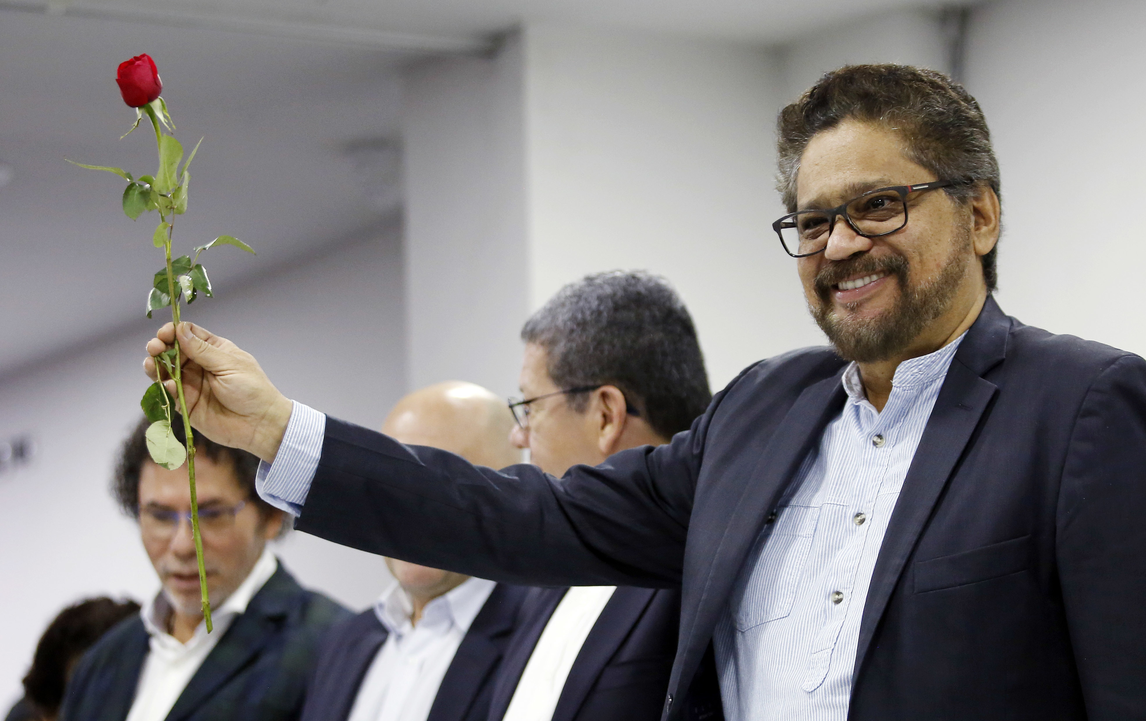 FARC se presentan como partido apelando a toda la sociedad colombiana