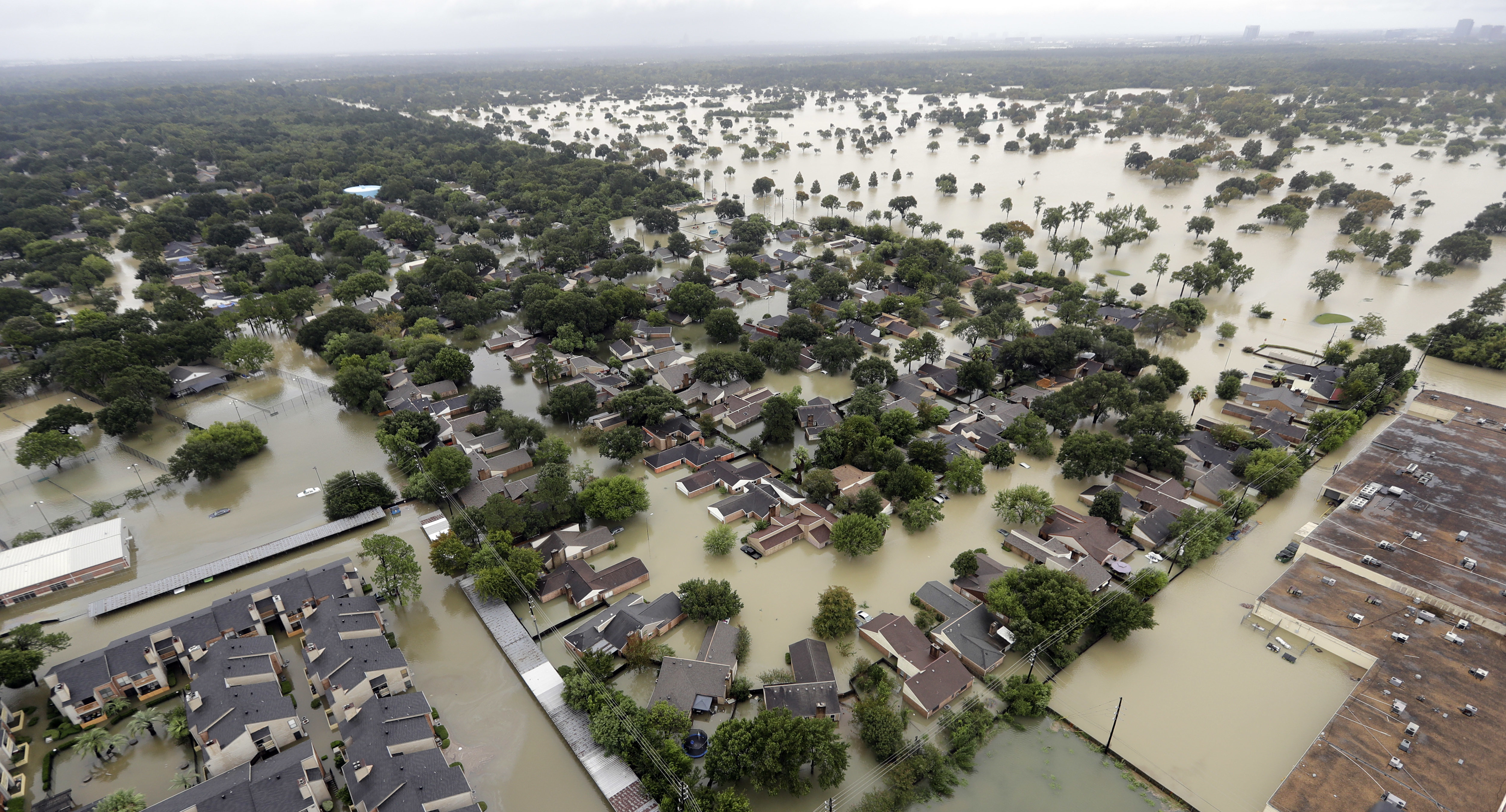 Costo de daños por ‘Harvey’ en Texas podrían llegar a 180,000 mdd