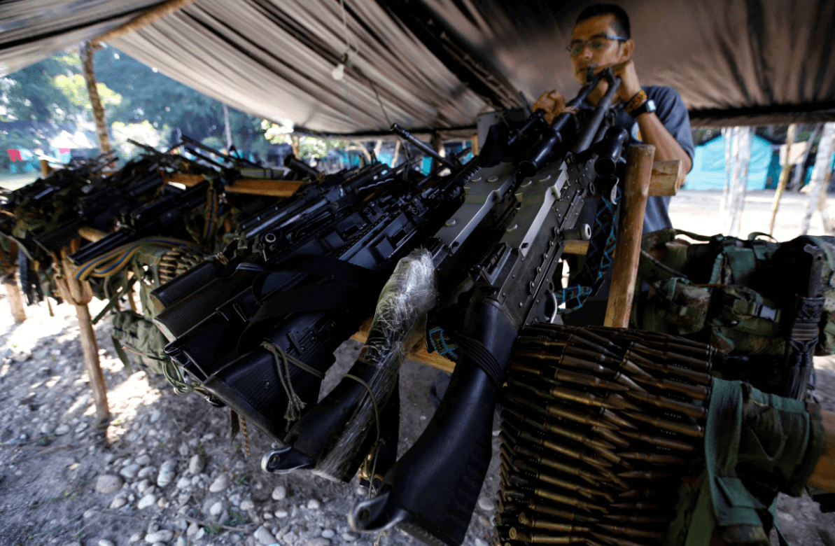 Armas entregadas por rebeldes de las FARC