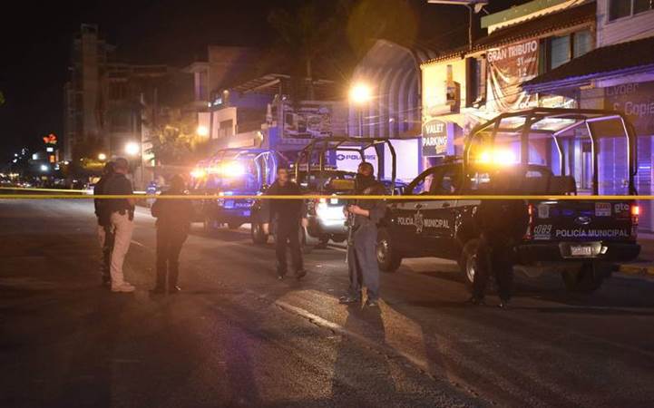 Ataque a bar deja 5 muertos y un herido en Irapuato
