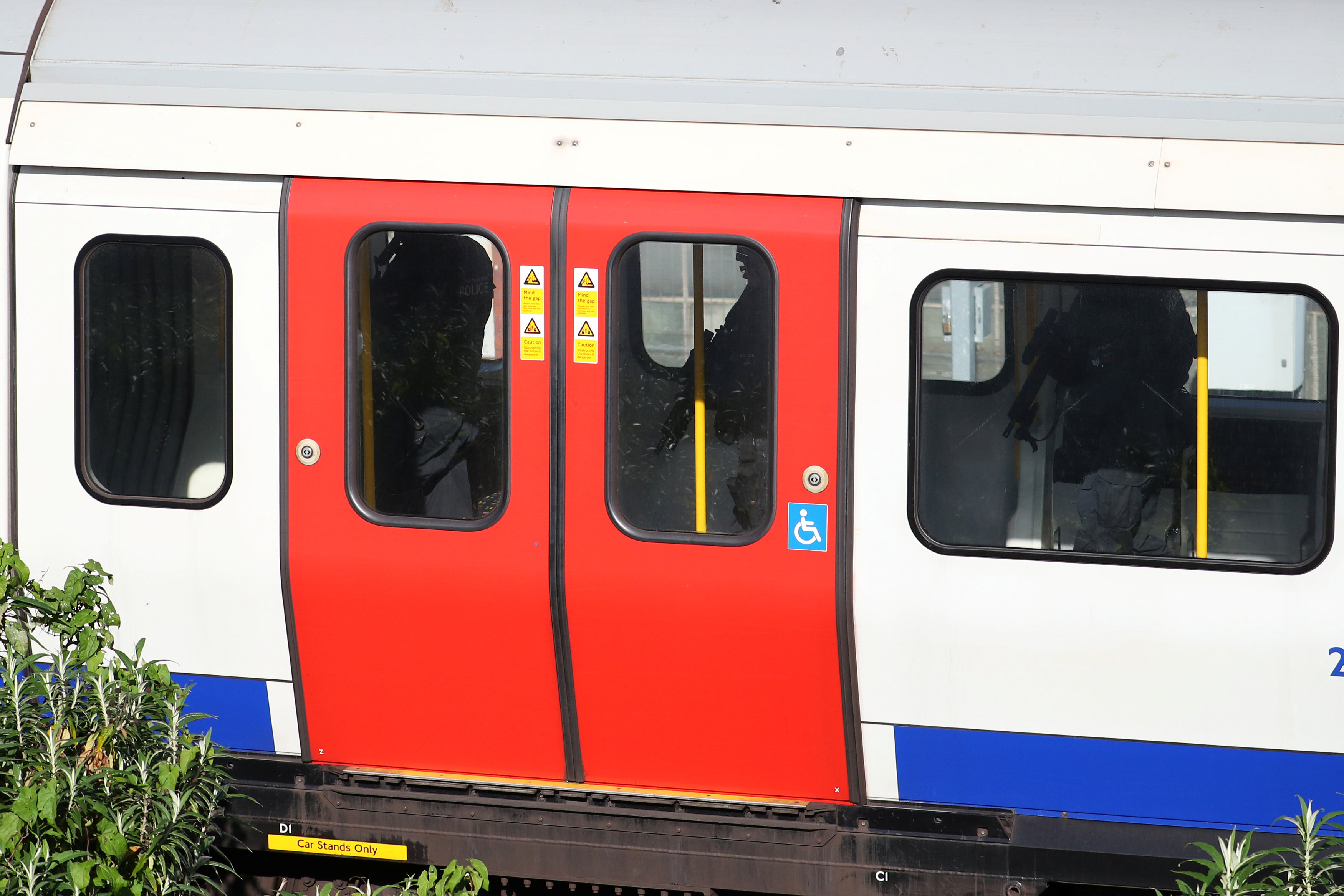 Dan cadena perpetua a terrorista que colocó bomba en Metro de Londres. (Reuters)
