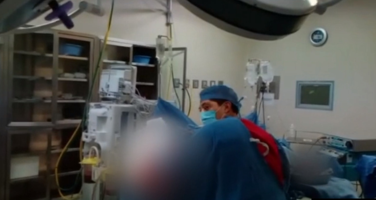 cirujano completa operacion durante sismo el 19 de septiembre