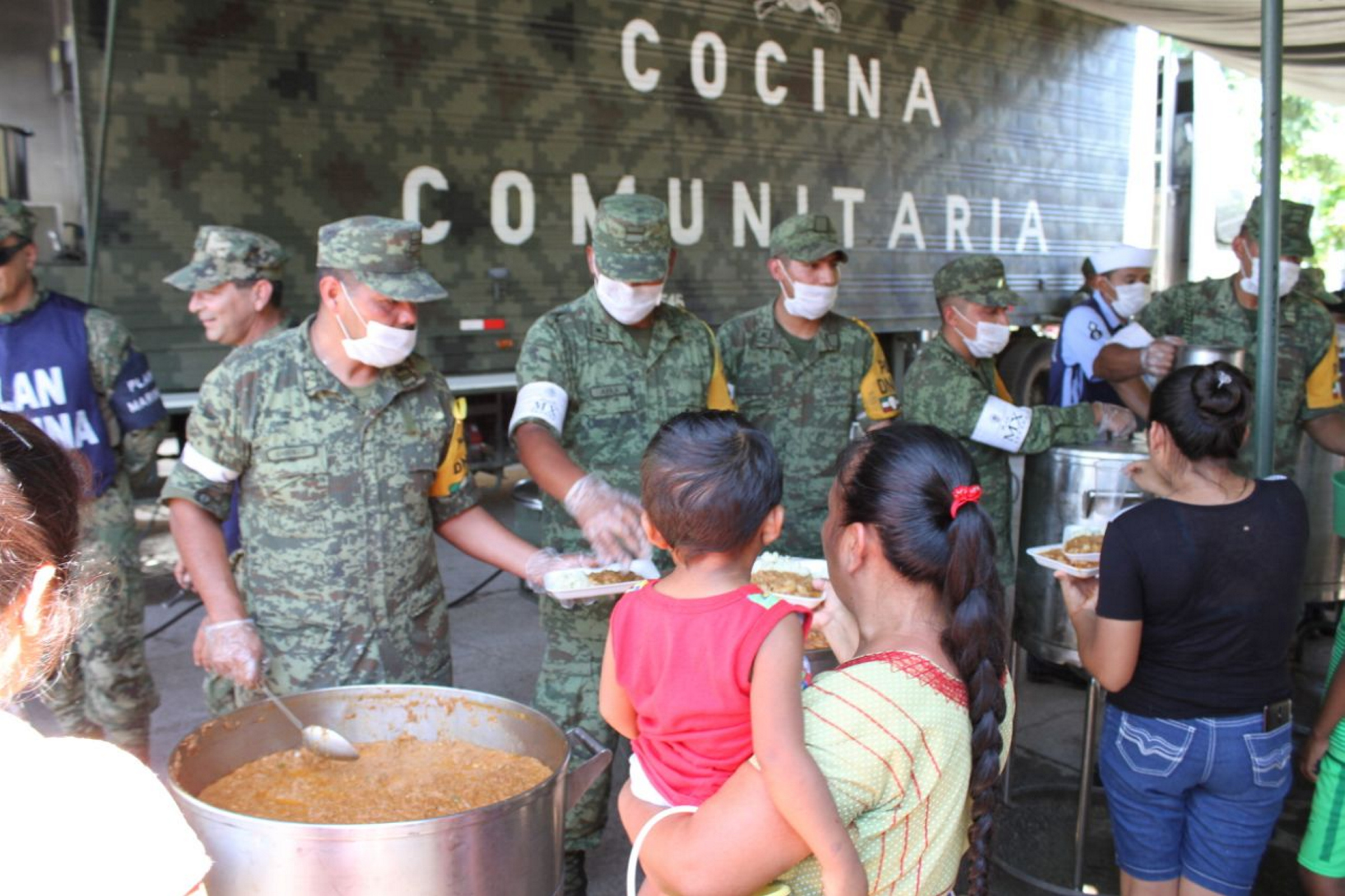 fuerzas armadas instalan cocinas comunitarias oaxaca