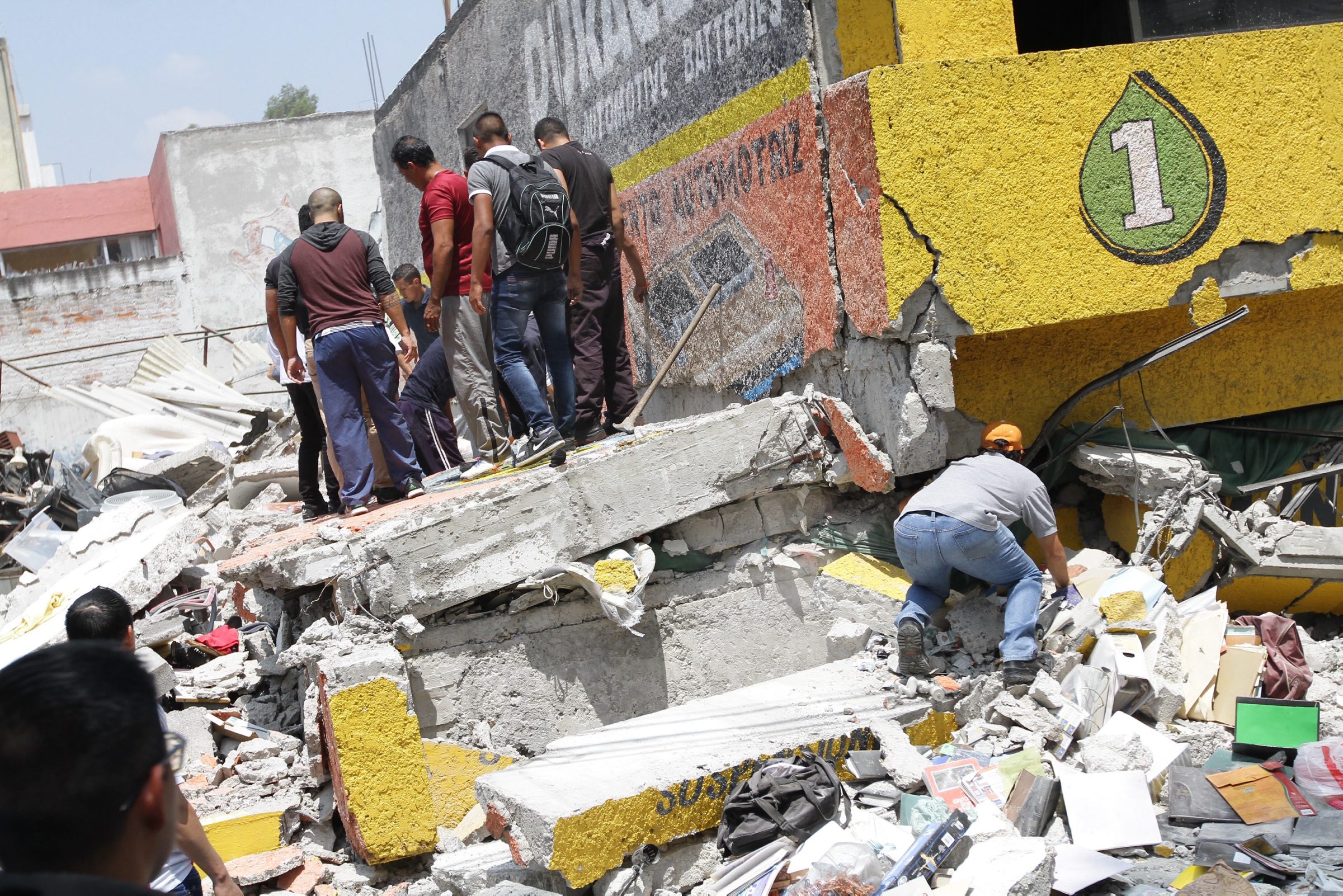Suman 138 muertos por terremoto en México reporta Luis Felipe Puente