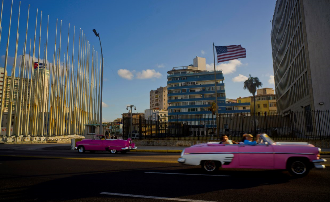 Edificio de la embajada de Estados Unidos en Cuba