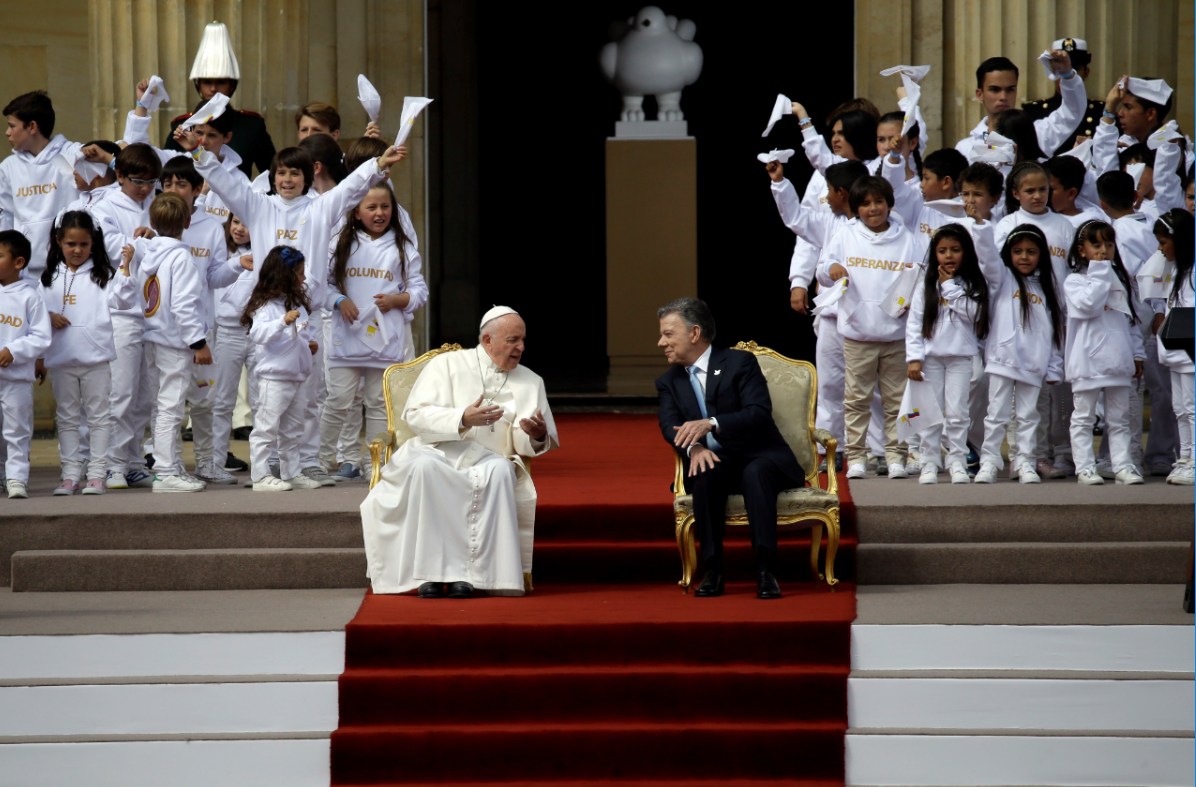 El papa Francisco y Juan Manuel Santos