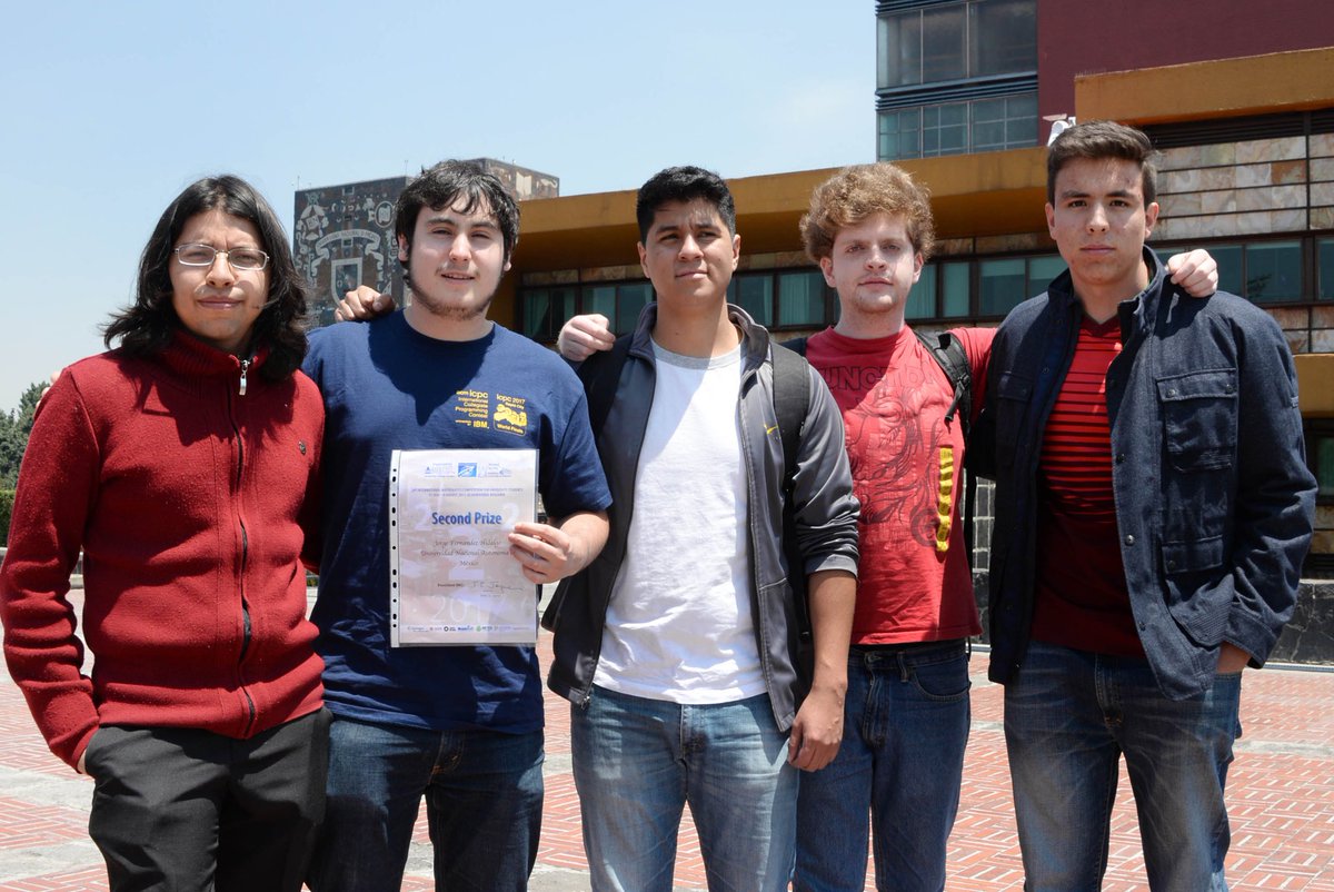 Estudiantes de la UNAM ganan concurso de matemáticas en America Latina