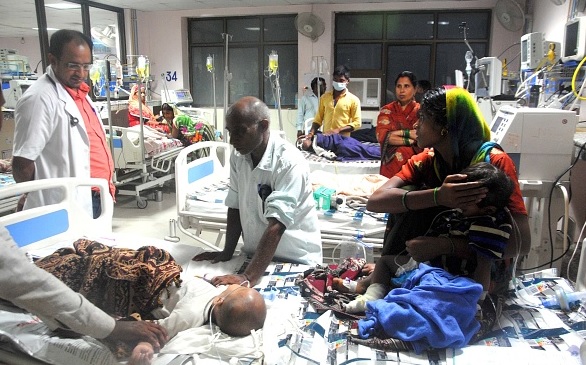 Investigan muerte de medio centenar de niños en hospital de la India