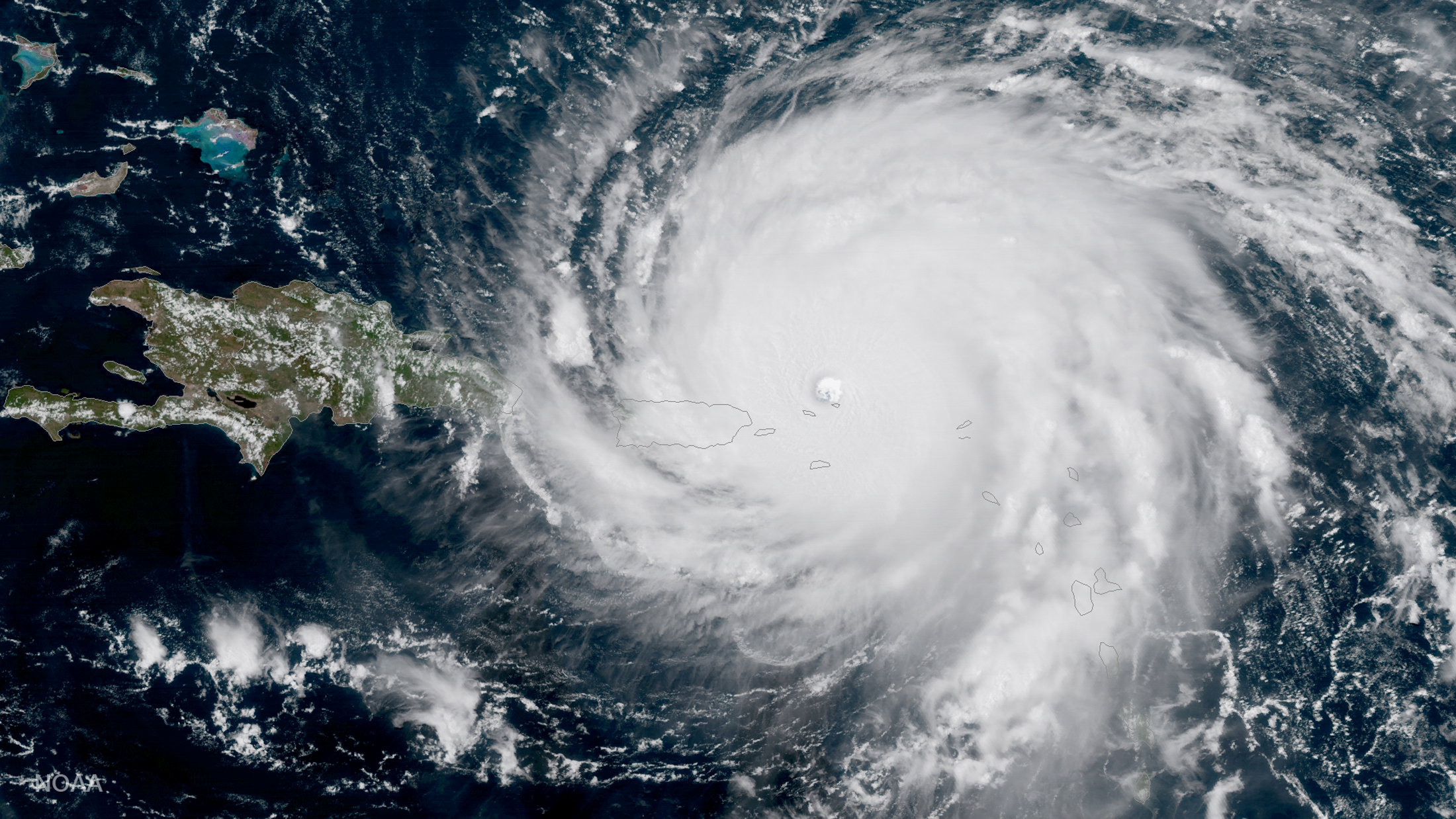 Ojo huracan Irma se desplaza norte Puerto Rico