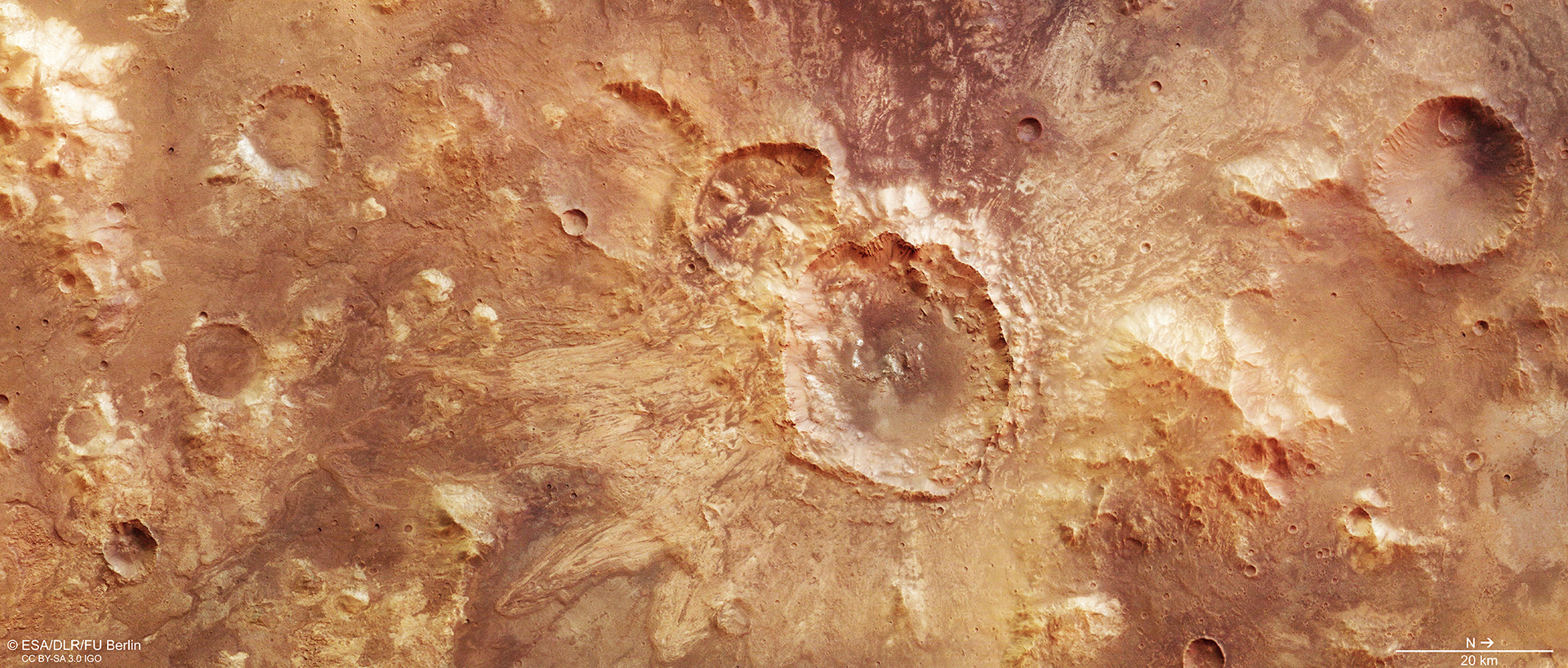 Imágenes de cráter en Marte, revela posible existencia de líquido (ESA)