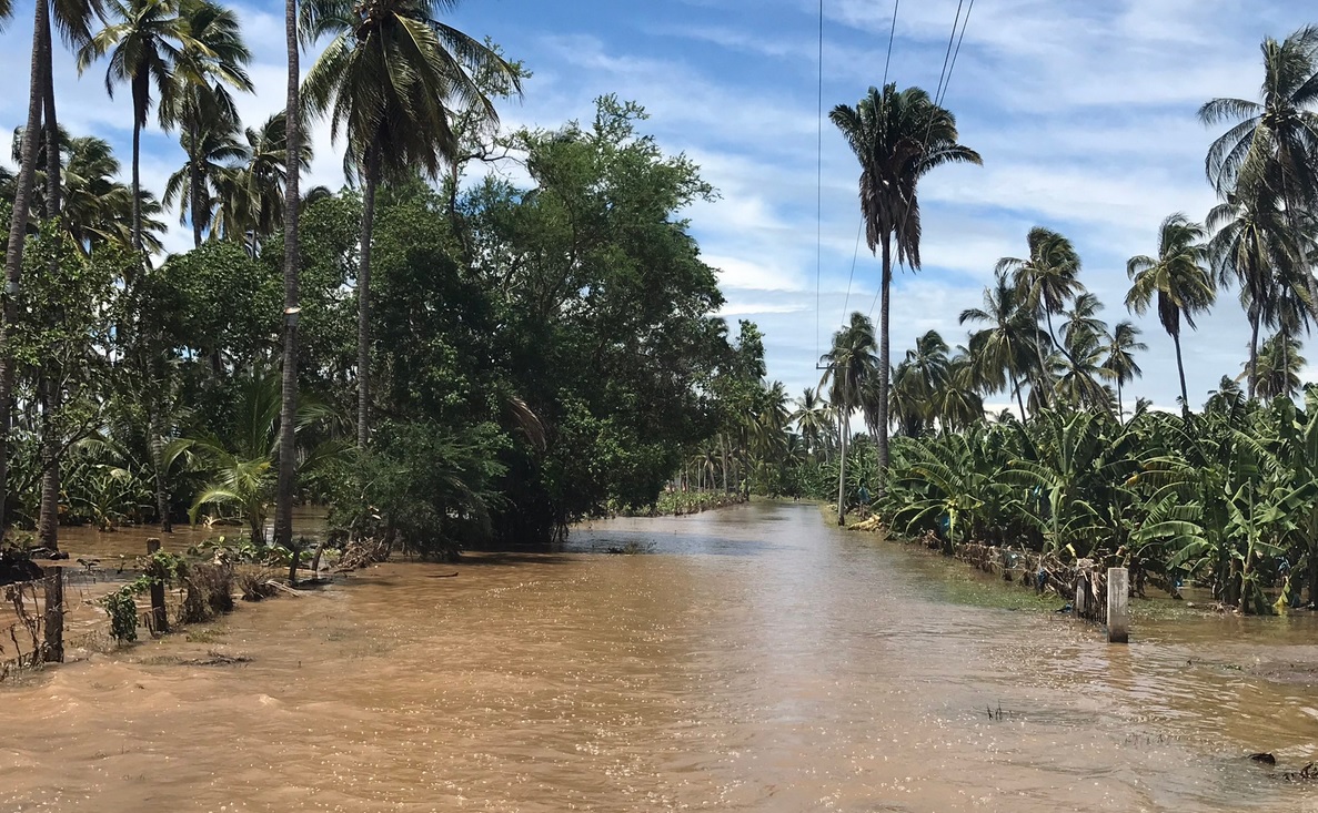 lluvias provocan el desbordamiento del río Marabasco