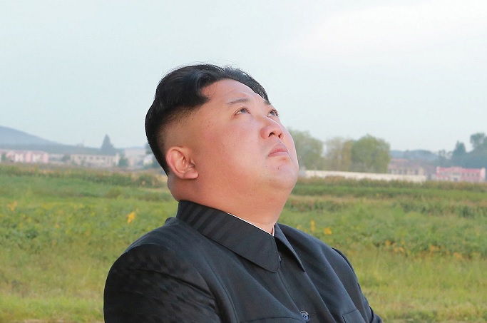 Kim Jong quiere llegar a un equilibrio militar con EU