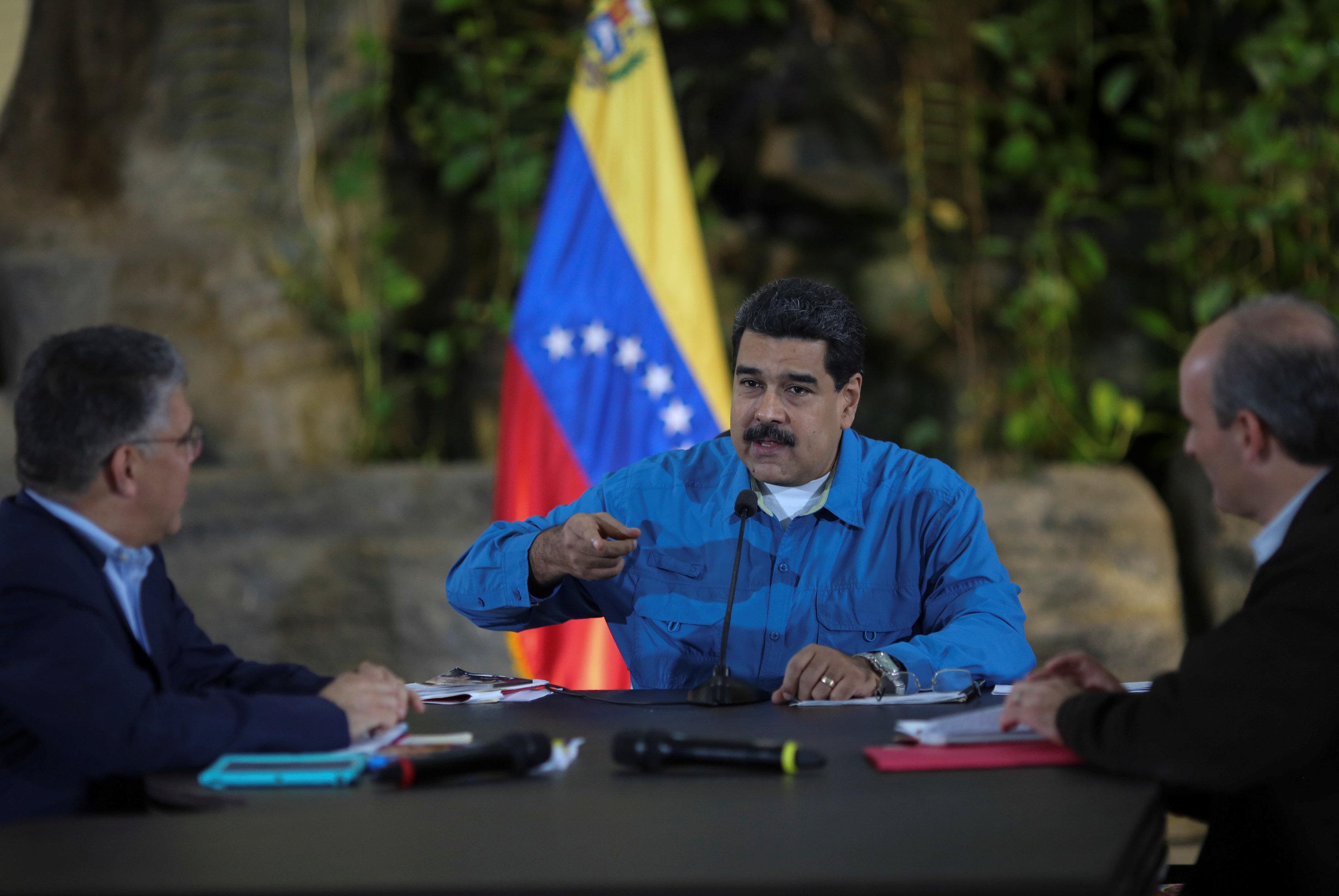 Maduro acepta dialogar oposicion venezolana lo niega