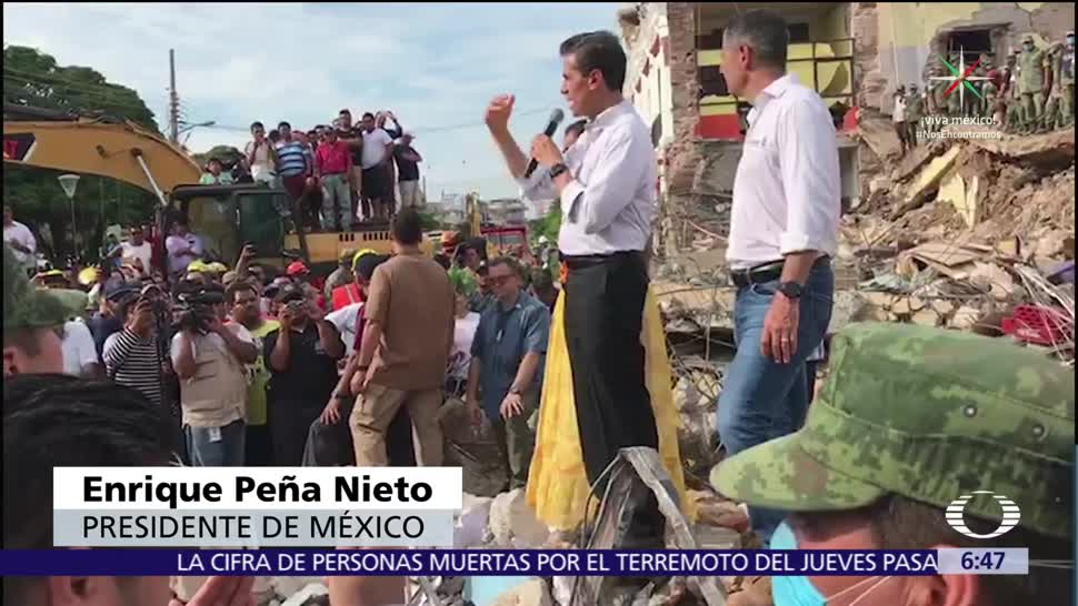 Peña Nieto Recorre Zona afectada Sismo