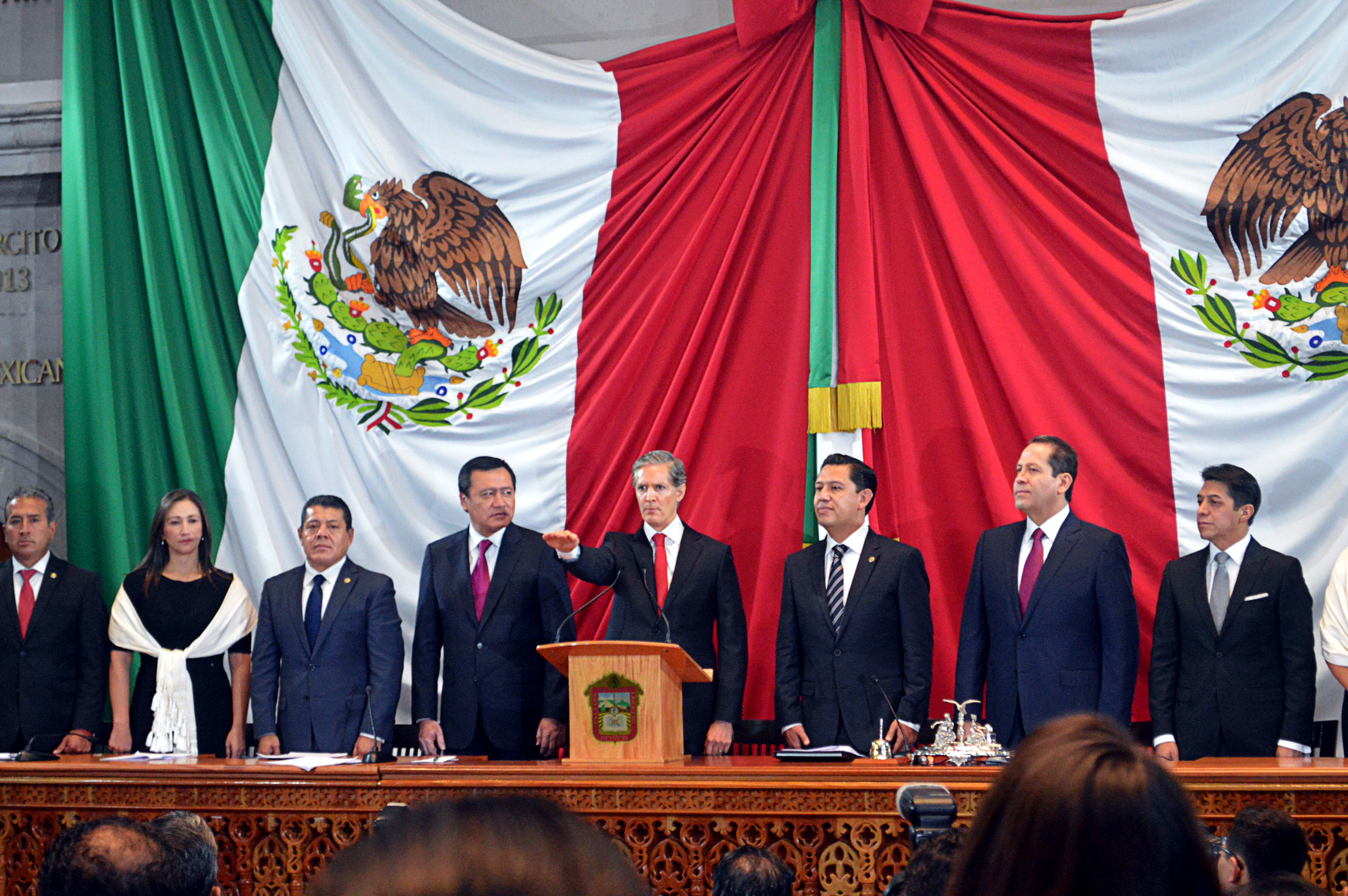 Alfredo del Mazo rinde protesta como gobernador del Estado de México