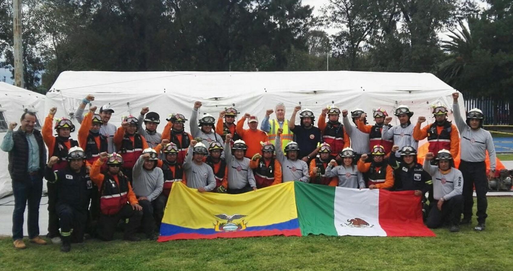 Rescatistas de Ecuador trabajaron en las labores de auxilio en la CDMX. (Notimex)