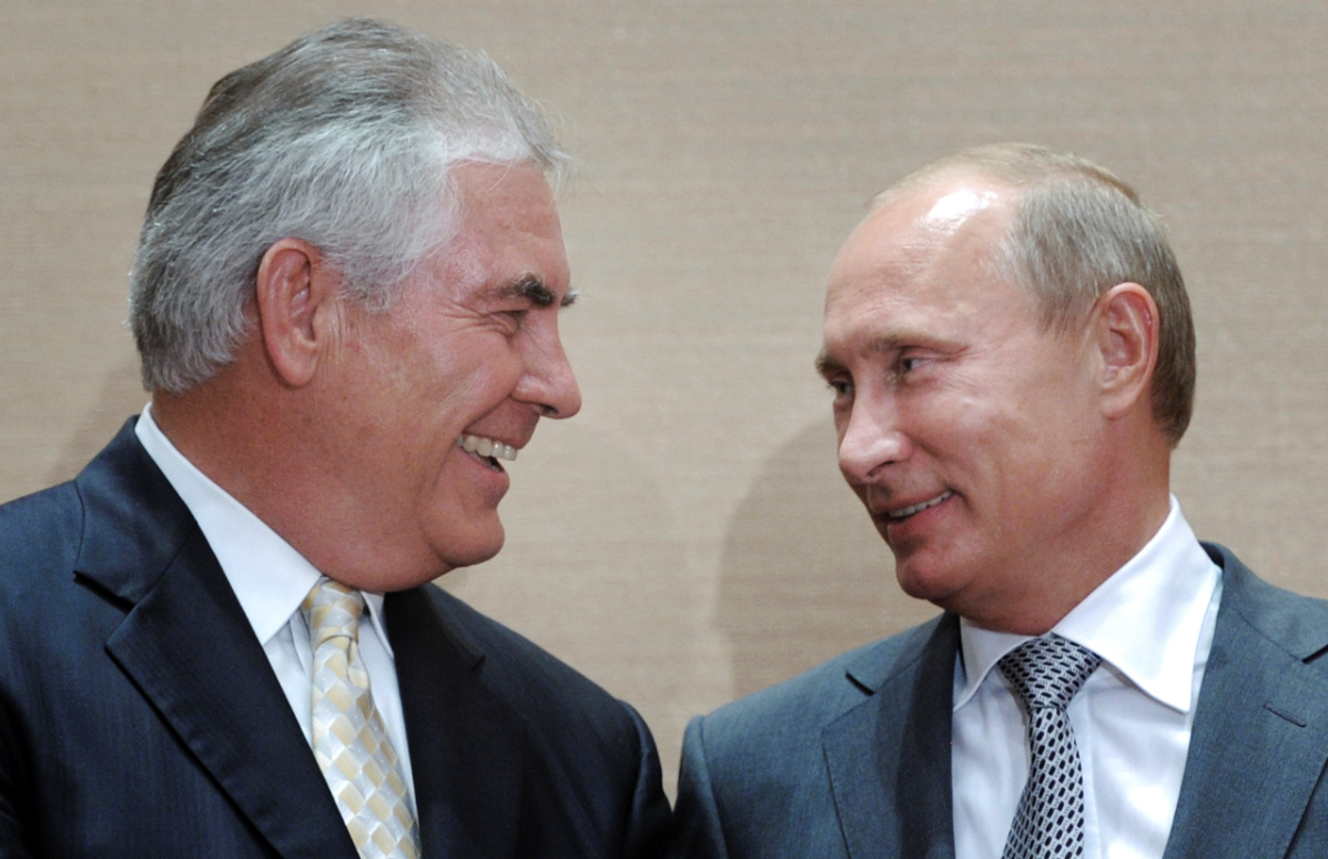 Rex Tillerson y Vladimir Putin durante un encuentro en Rusia