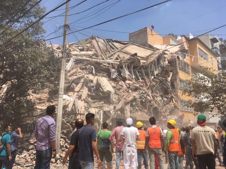 Suman 27 estructuras edificios colapsados CDMX sismo Pena Nieto