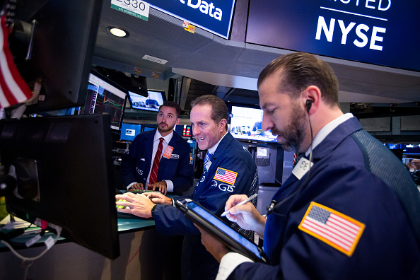 S&P y el Dow Jones abren con récords históricos