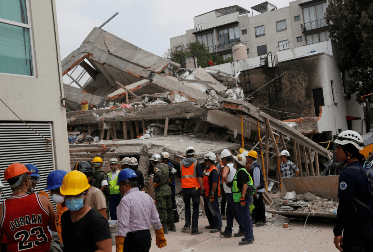 Edificio derrumbado por sismo en la Ciudad de México. (Reuters, archivo)