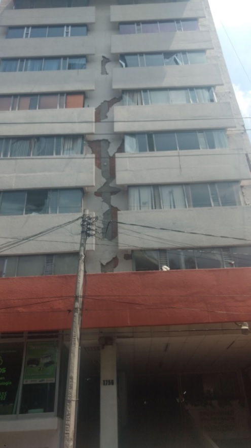 torre medica de churubusco registra daños por sismo
