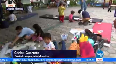 Voluntarios Atienden Niños Mascotas Familias Damnificadas Morelos