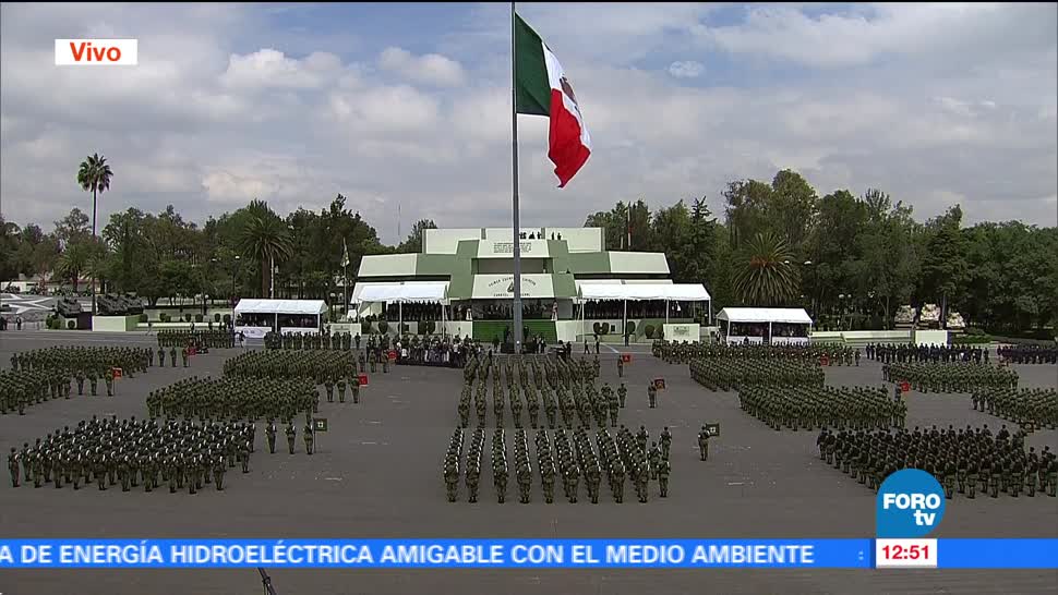 Peña Nieto preside aniversario por creación del primer cuerpo de Ejército