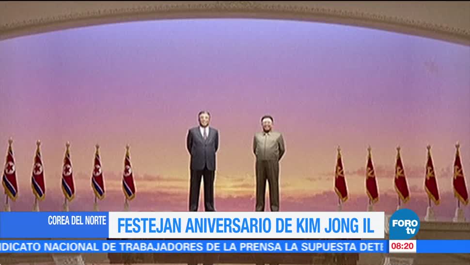 Festejan aniversario de Kim Jong Il
