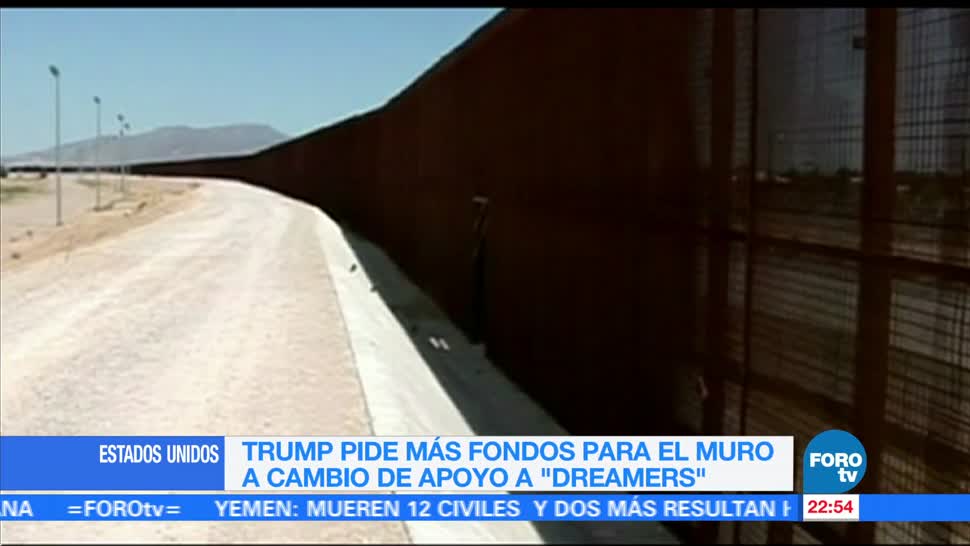 Trump pide más fondos para el muro