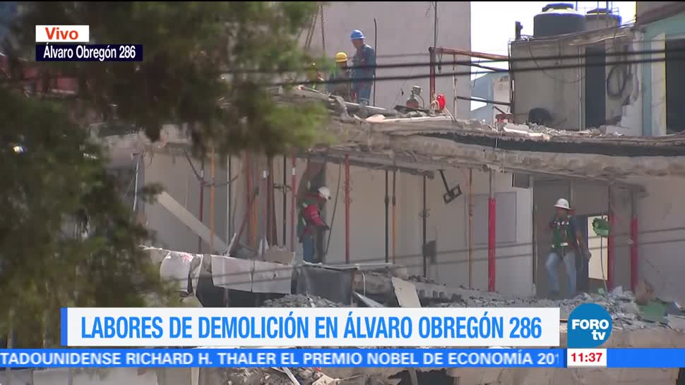 Realizan demolición del edificio colapsado en Álvaro Obregón 286
