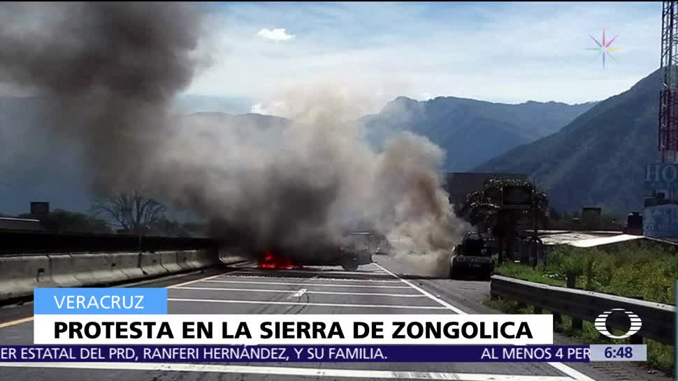 Habitantes de la sierra de Zongolica bloquean autopista Puebla-Veracruz
