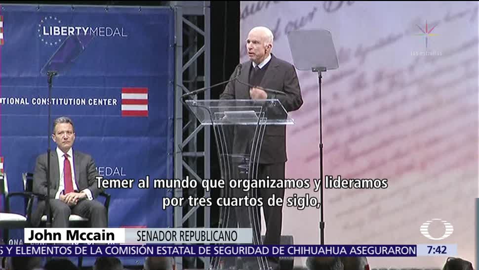 John McCain critica el rumbo de Estados Unidos en escena internacional