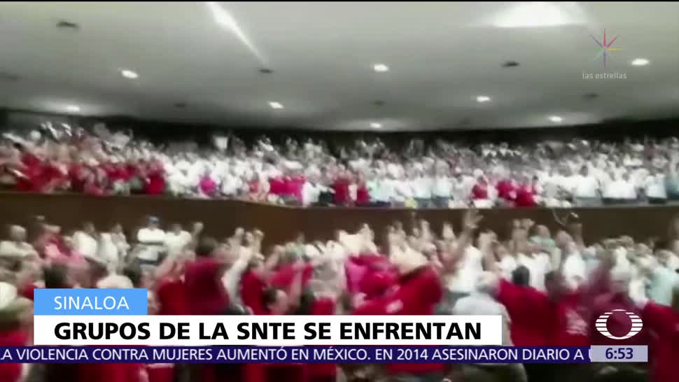 Se enfrentan grupos del SNTE en el Congreso de Sinaloa