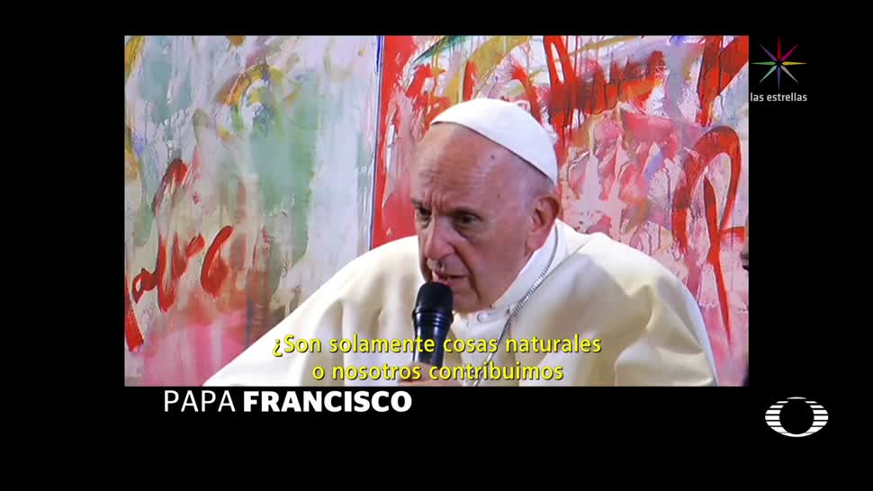 Papa tiene videoconferencia con niños de Morelos