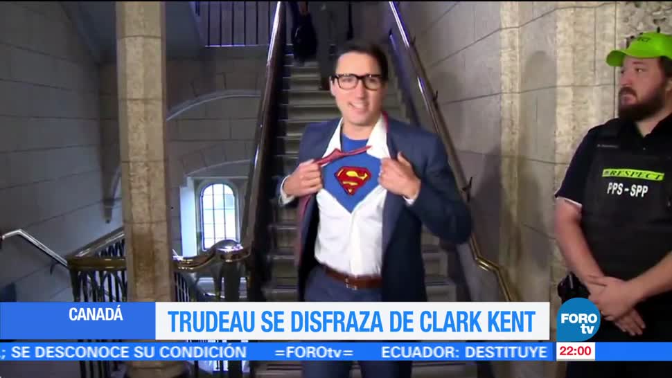 Trudeau sorprende con disfraz de Superman