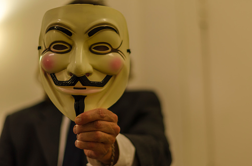 Anonymous se atribuye ataque a web del Tribunal Constitucional español
