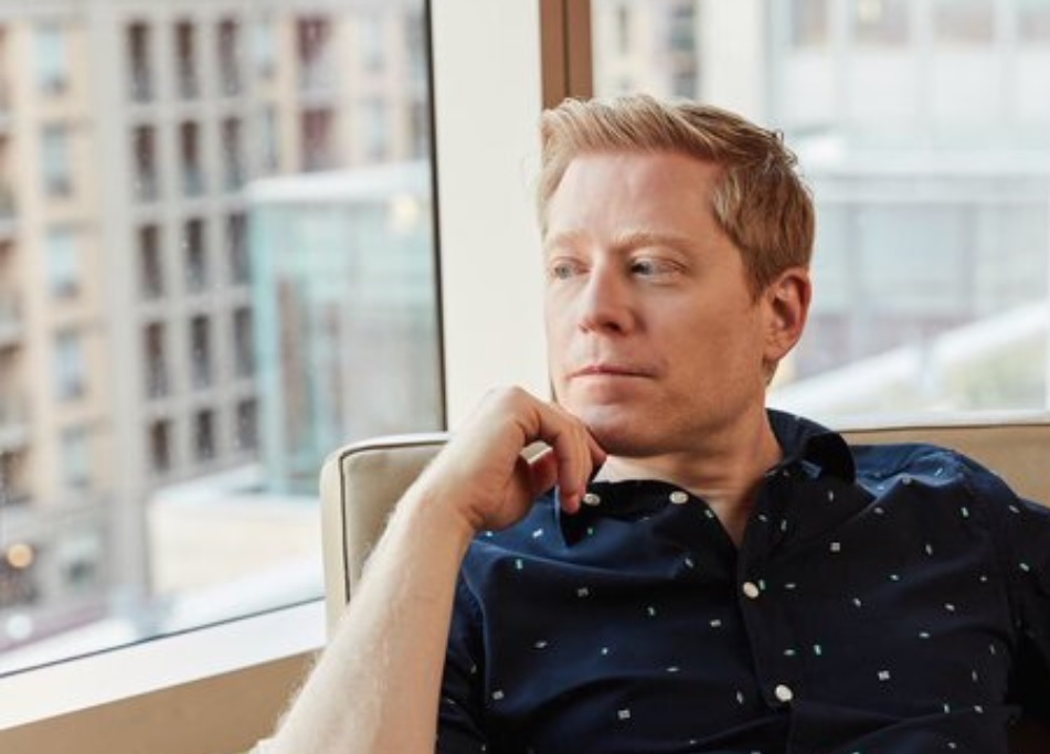 FOTO Anthony Rapp acusa a Kevin Spacey (Twitter)